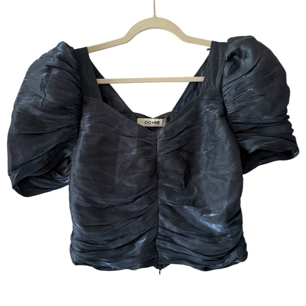 DO+BE Puff Sleeve Crop Top Womens Medium Navy Blue Excellent Ruched Metallic